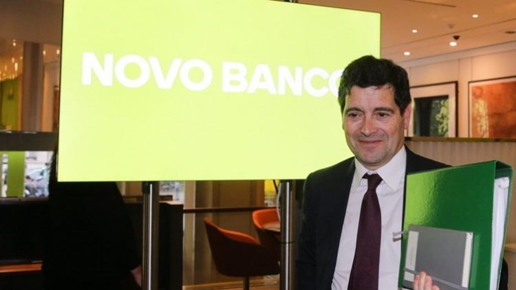 Novo Banco corta 421 postos de trabalho em nove meses