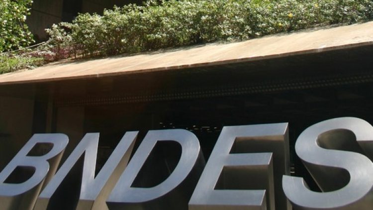 BNDES gastará R$ 8 milhões com seguro de responsabilidade civil para dirigentes