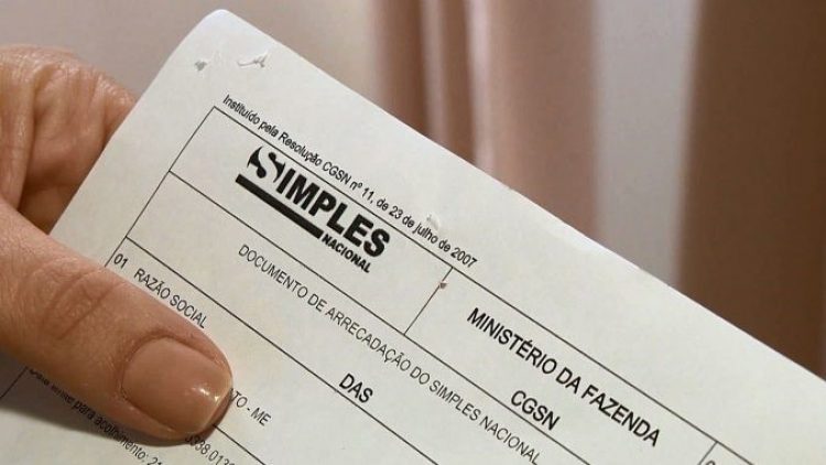 Mais de 716 mil empresas podem ser excluídas do Simples Nacional