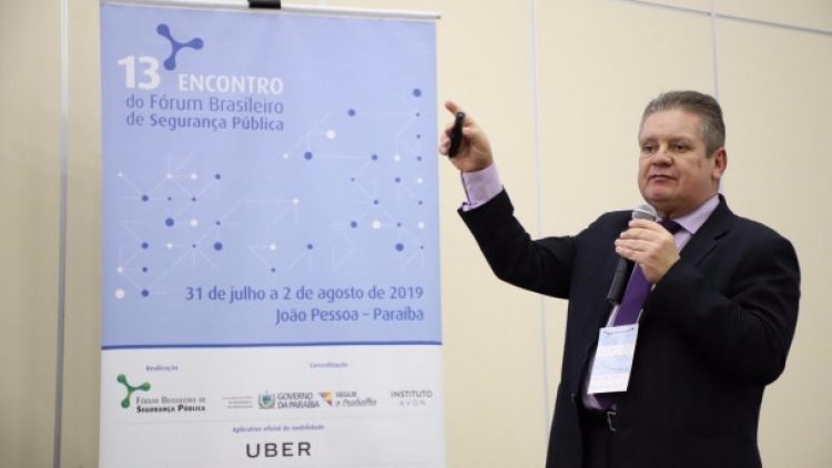 Experiência de prevenção à violência com o RS Seguro é compartilhada em encontro nacional de segurança