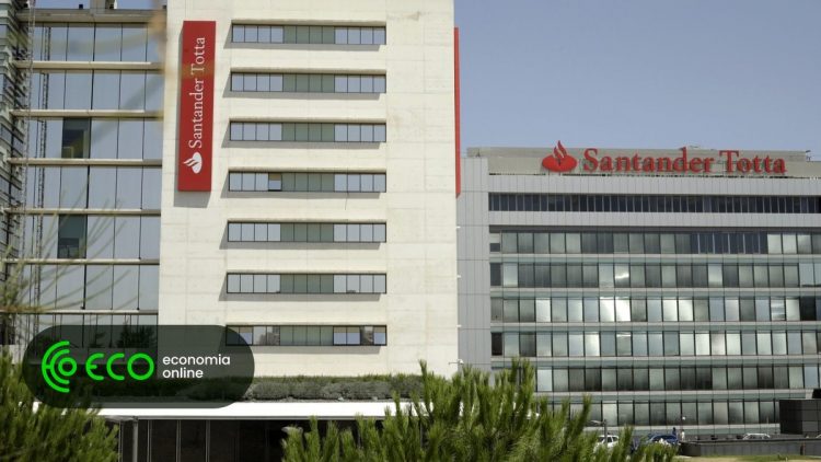 Santander Totta e Mapfre criam empresa para distribuição de seguros em Portugal