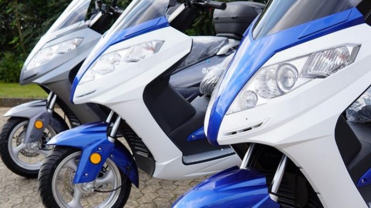 Seguros SURA anuncia parceria com a MUUV para proteção aos usuários de scooters elétricas