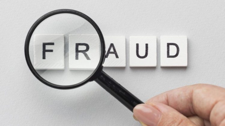 As 6 fraudes mais absurdas feitas para receber indenização de seguro